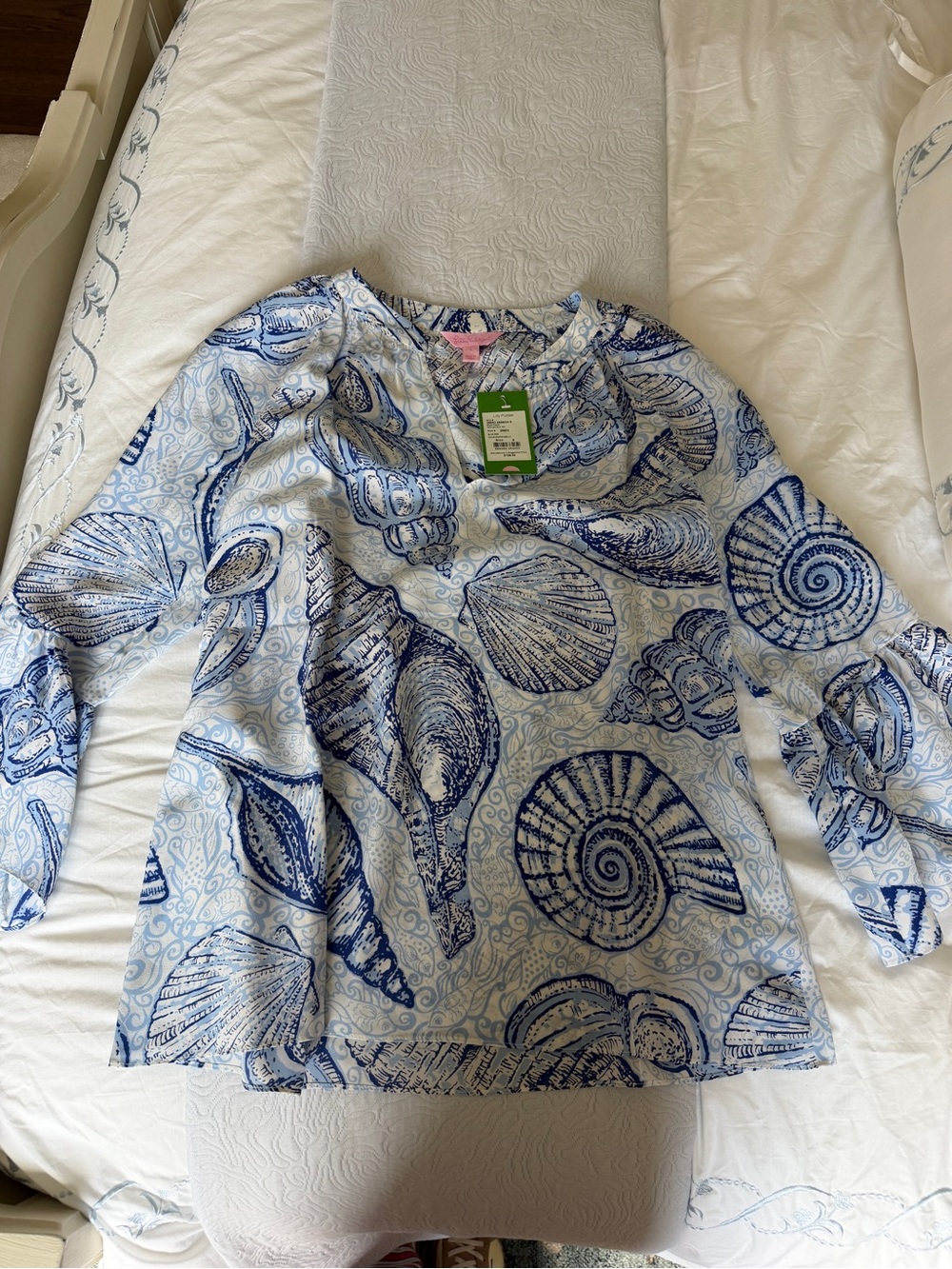 Lilly Pulitzer Silk Matilda Top in Blue Peri Pop Up Stuffed Shells